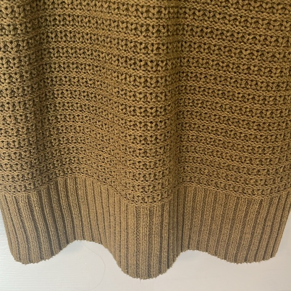 Rachel Zoe Olive Green Knit Sweater Size Small - Picture 3 of 8